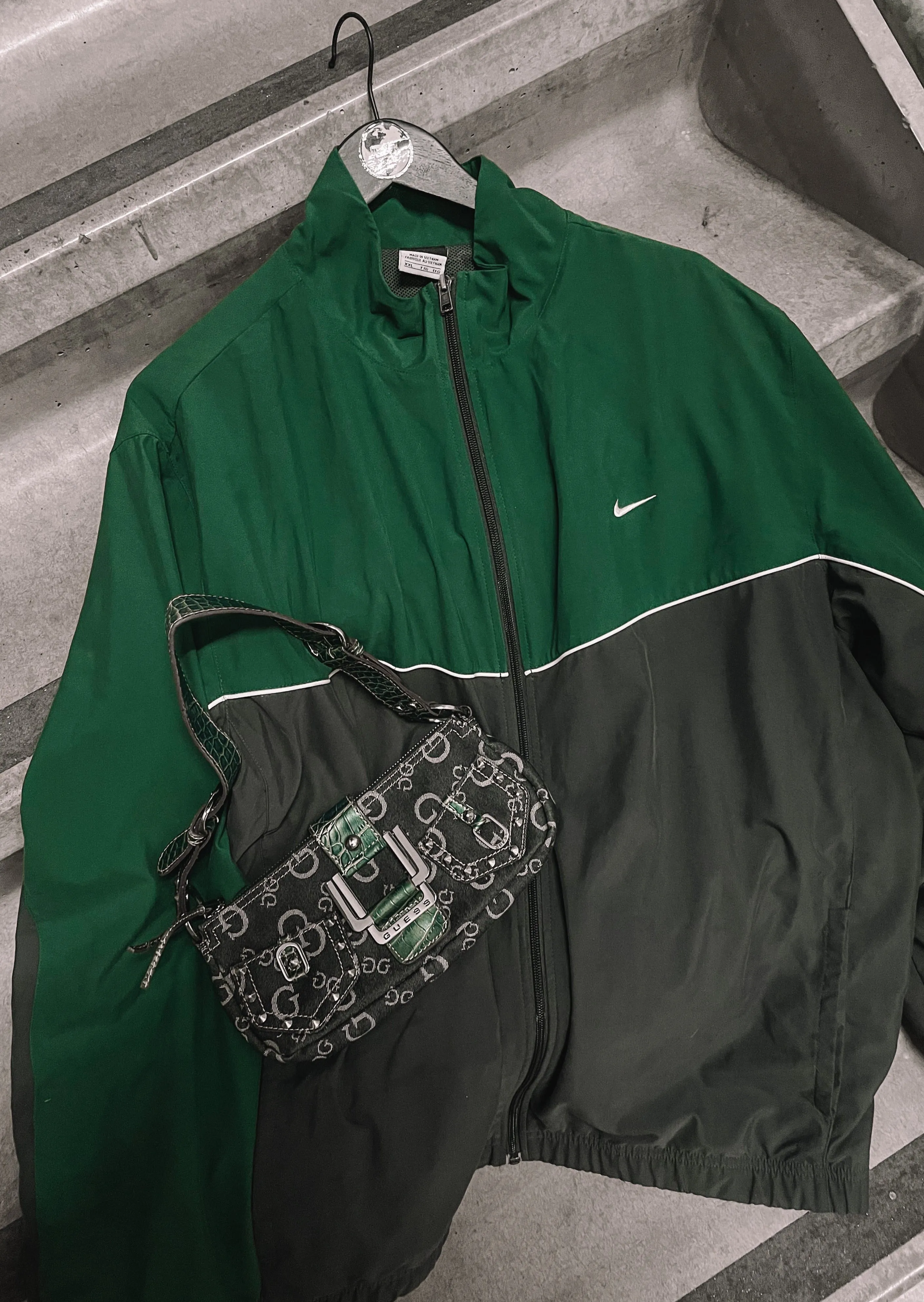 Aesthetic Nike Windbreaker XXL