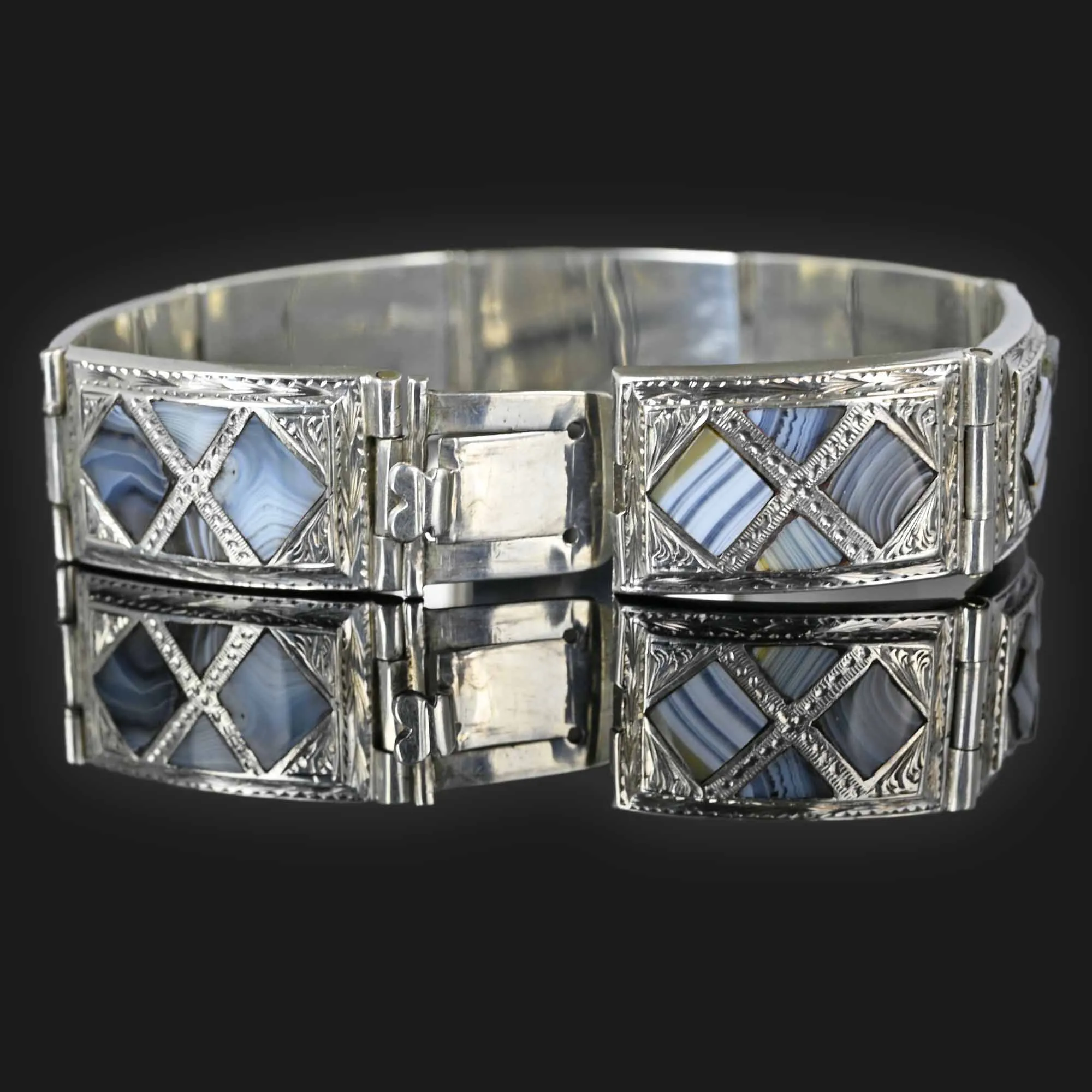 Antique Silver Scottish Montrose Agate Bracelet