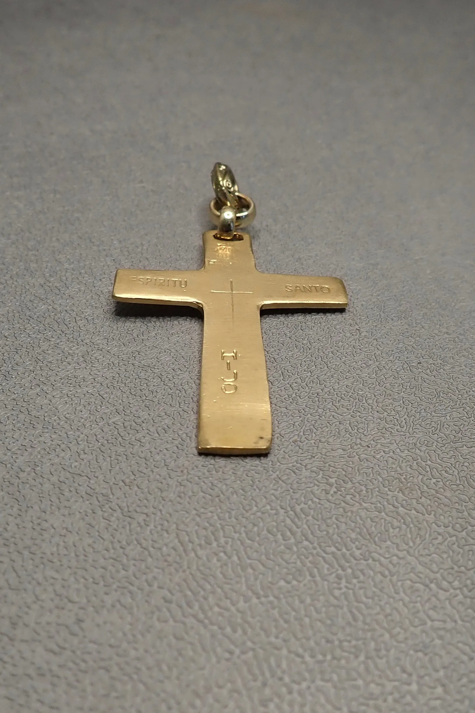 ENGRAVE FLAT CROSS