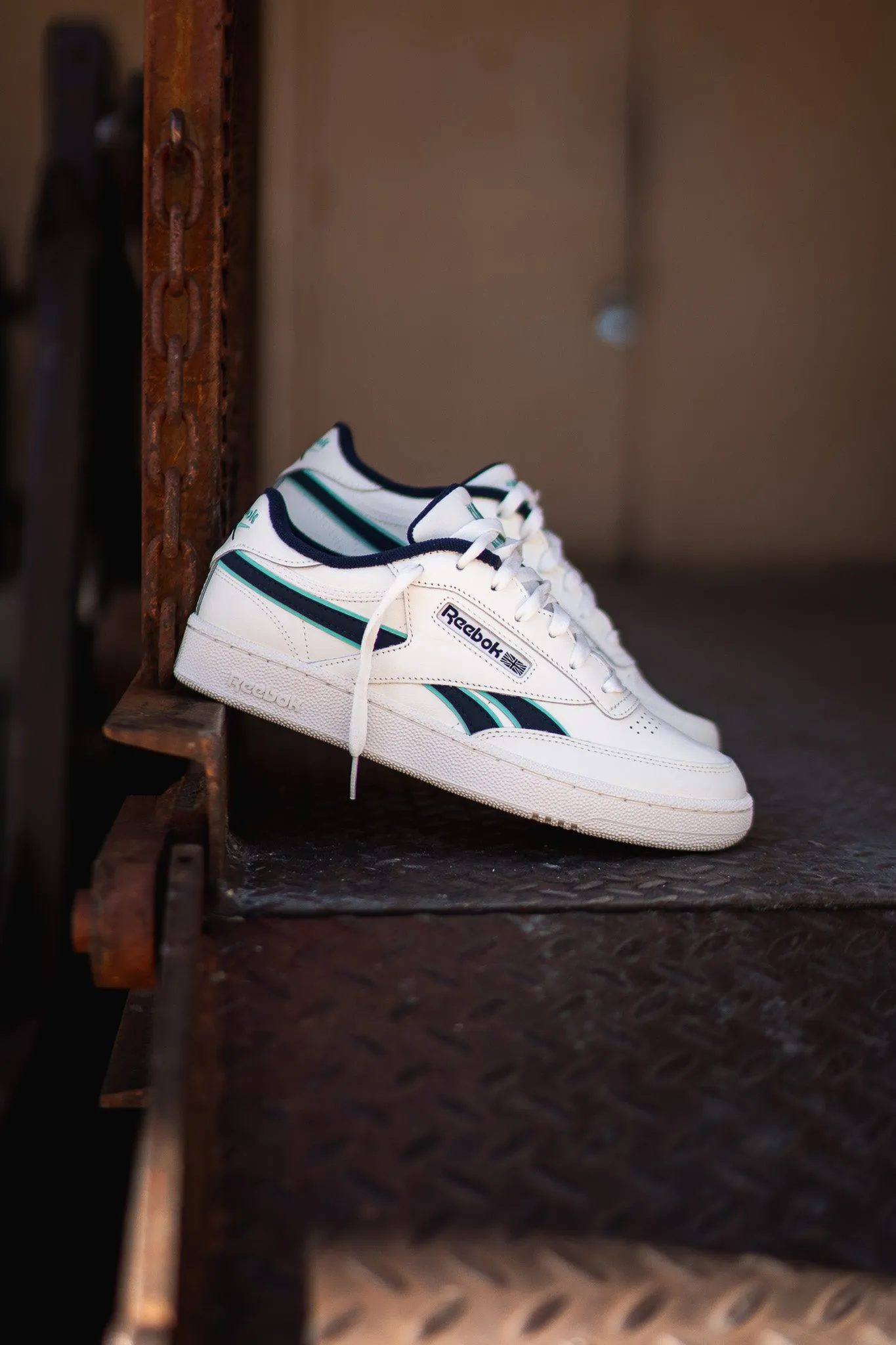 Mens Reebok Club C Revenge (Cream/Hornet)