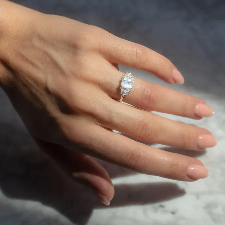 Moonstone Deco Ring in Silver