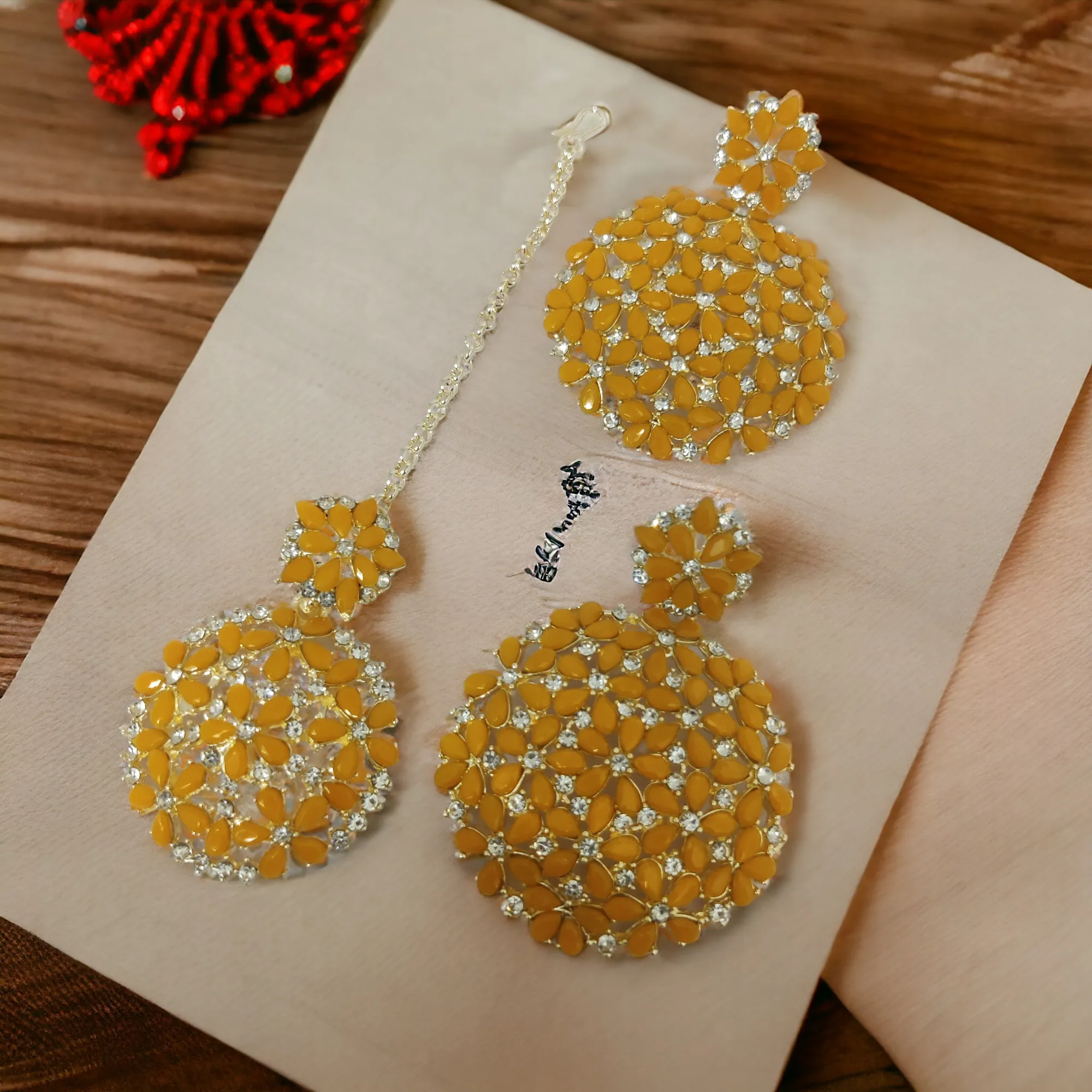 Radiant Earring With Tika Combo