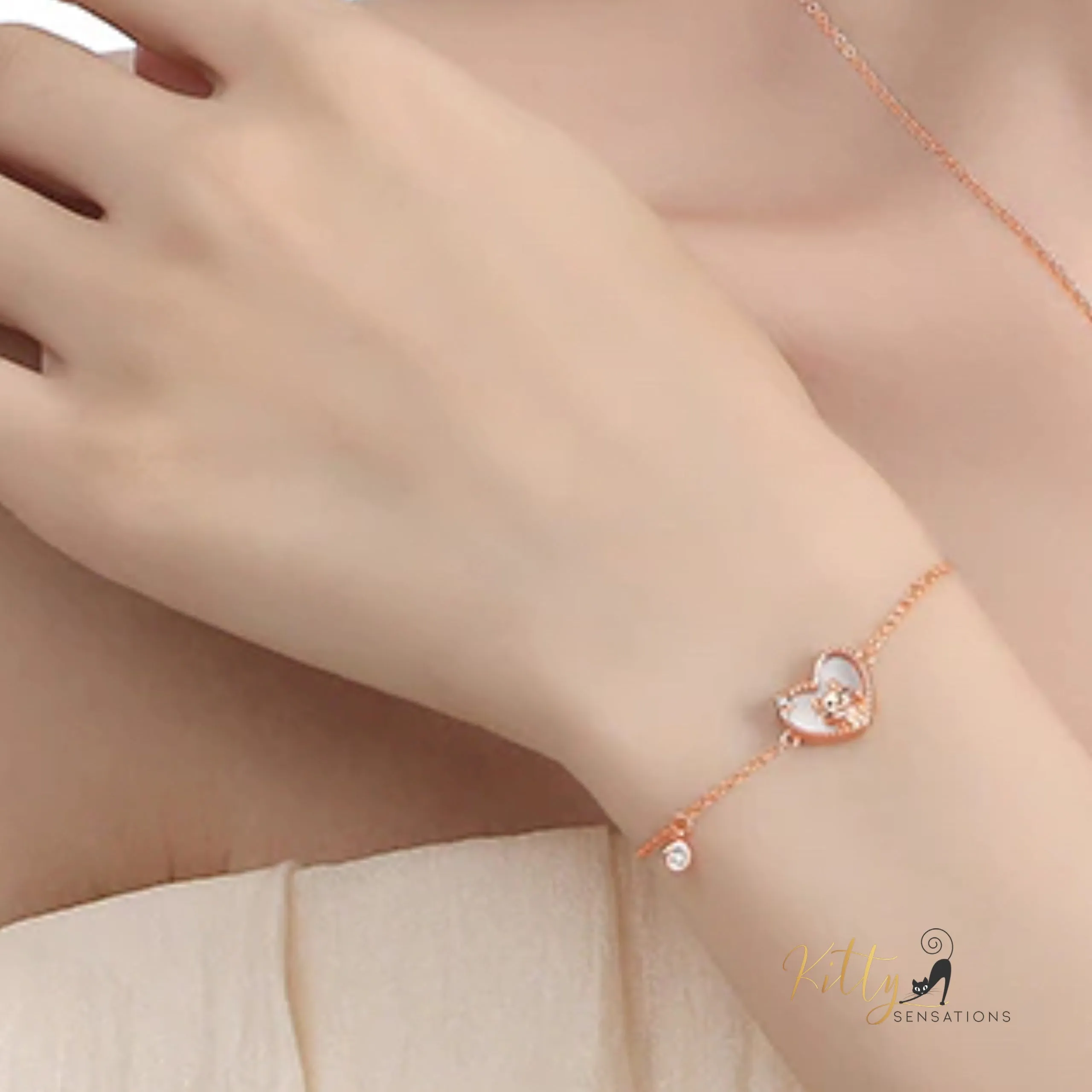 Raised Kitty in Heart Bracelet in Solid 925 Sterling Silver - Rose Gold Plated