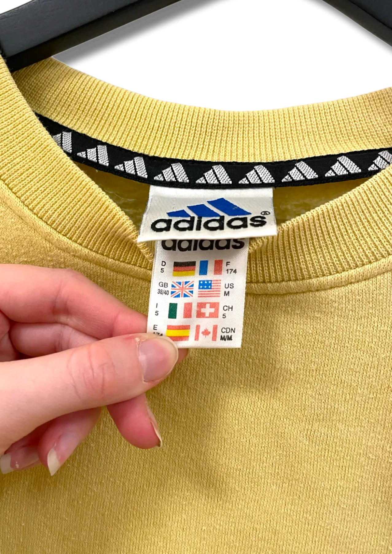 Vintage Adidas Sweater M