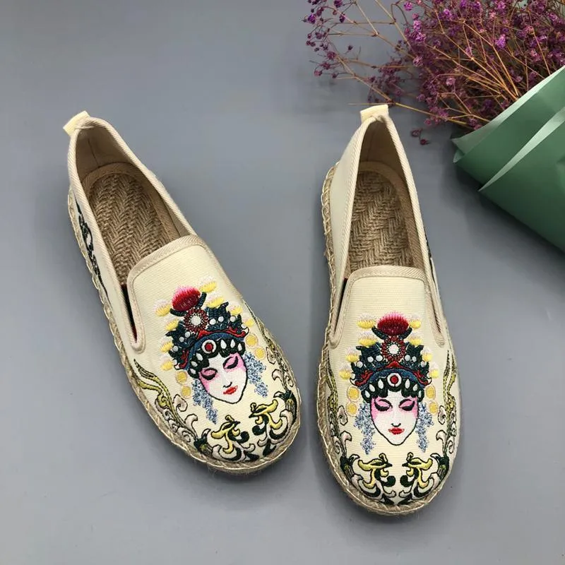 Women Breathable Casual Slip On Embroidered Flat Shoes 35-44